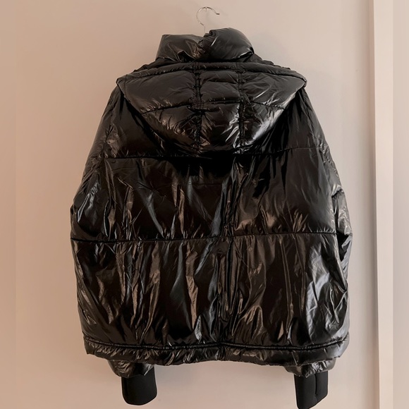 Gap Upcycled Mid-weight Puffer Jacket | Size XL - Picture 5 of 7